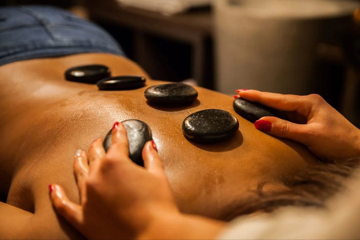 Hot Stones Massage