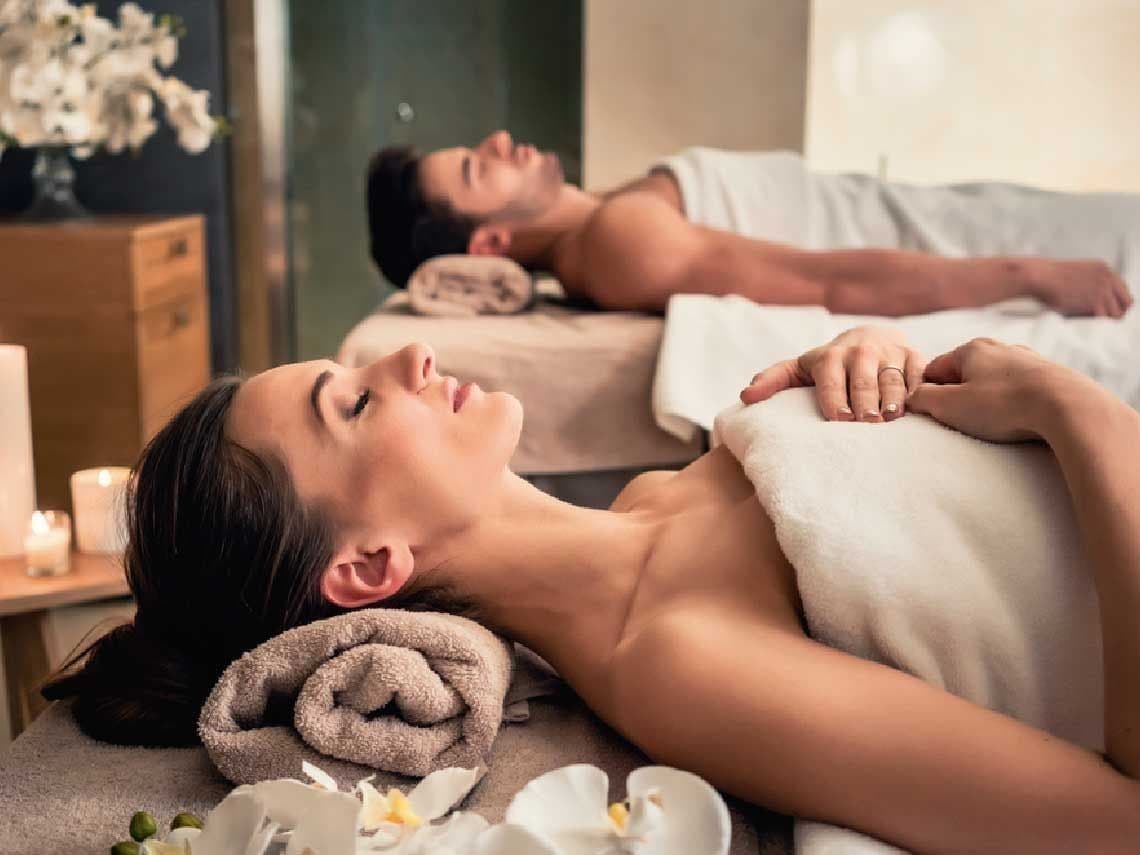 Romantic Couples Massage